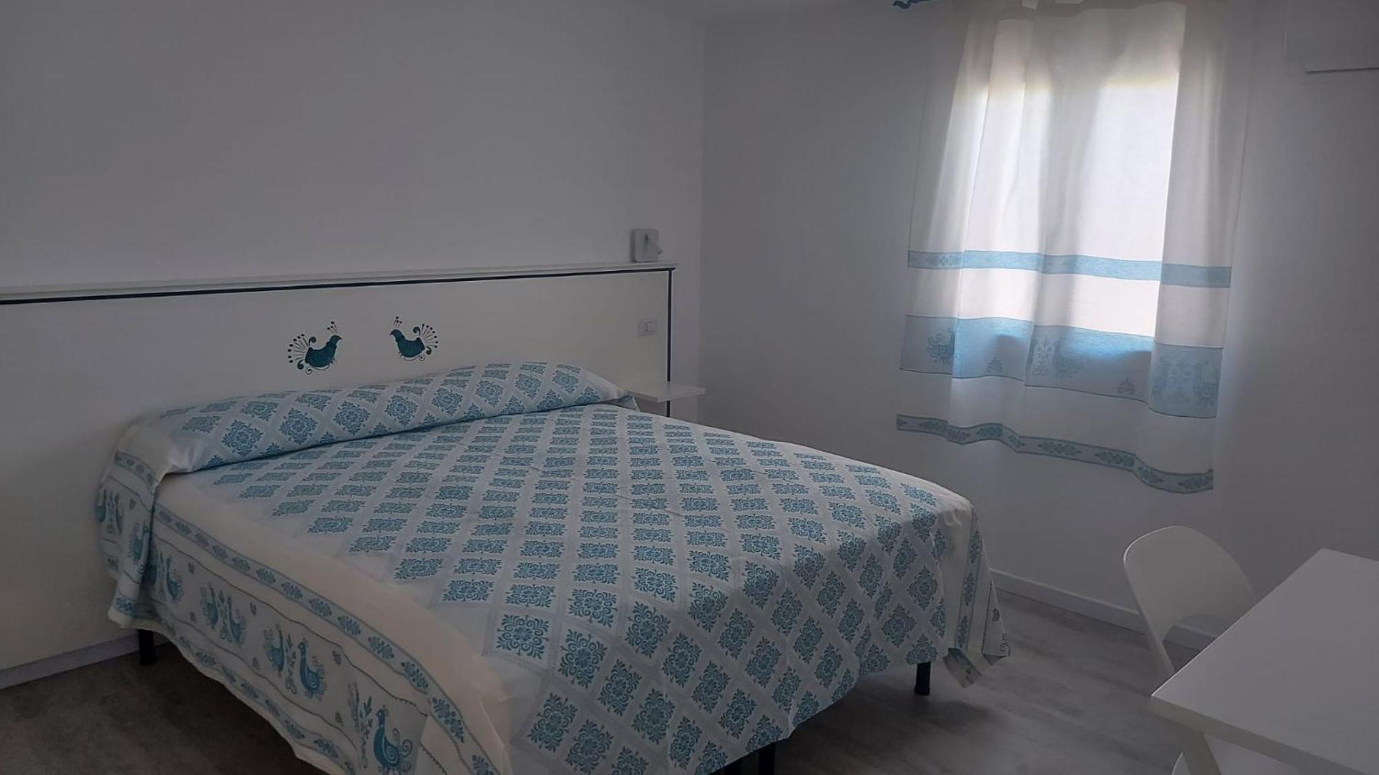 Garden Hotel Alghero フェルティリア エクステリア 写真