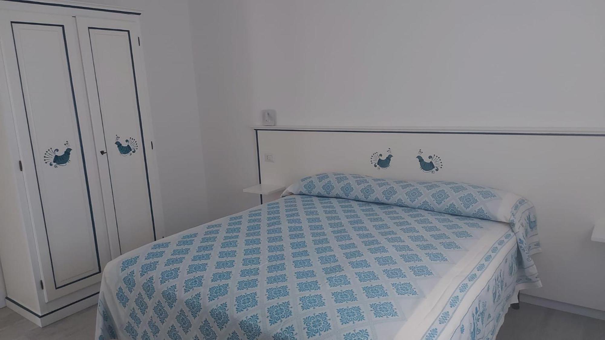 Garden Hotel Alghero フェルティリア エクステリア 写真