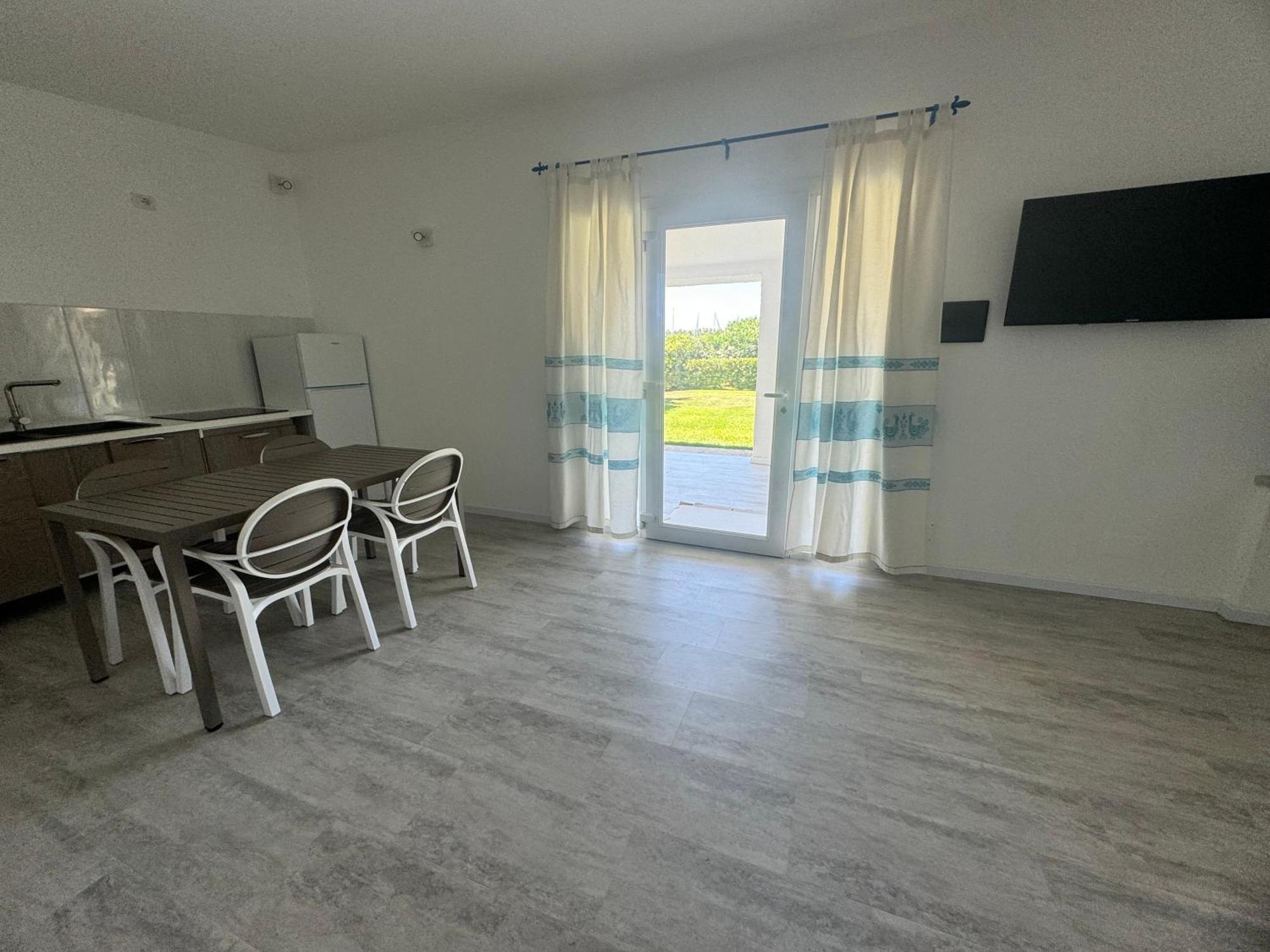 Garden Hotel Alghero フェルティリア エクステリア 写真