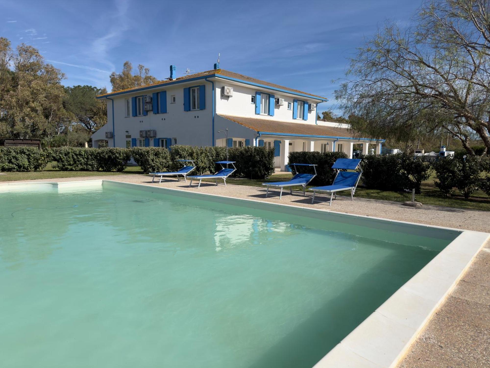 Garden Hotel Alghero フェルティリア エクステリア 写真