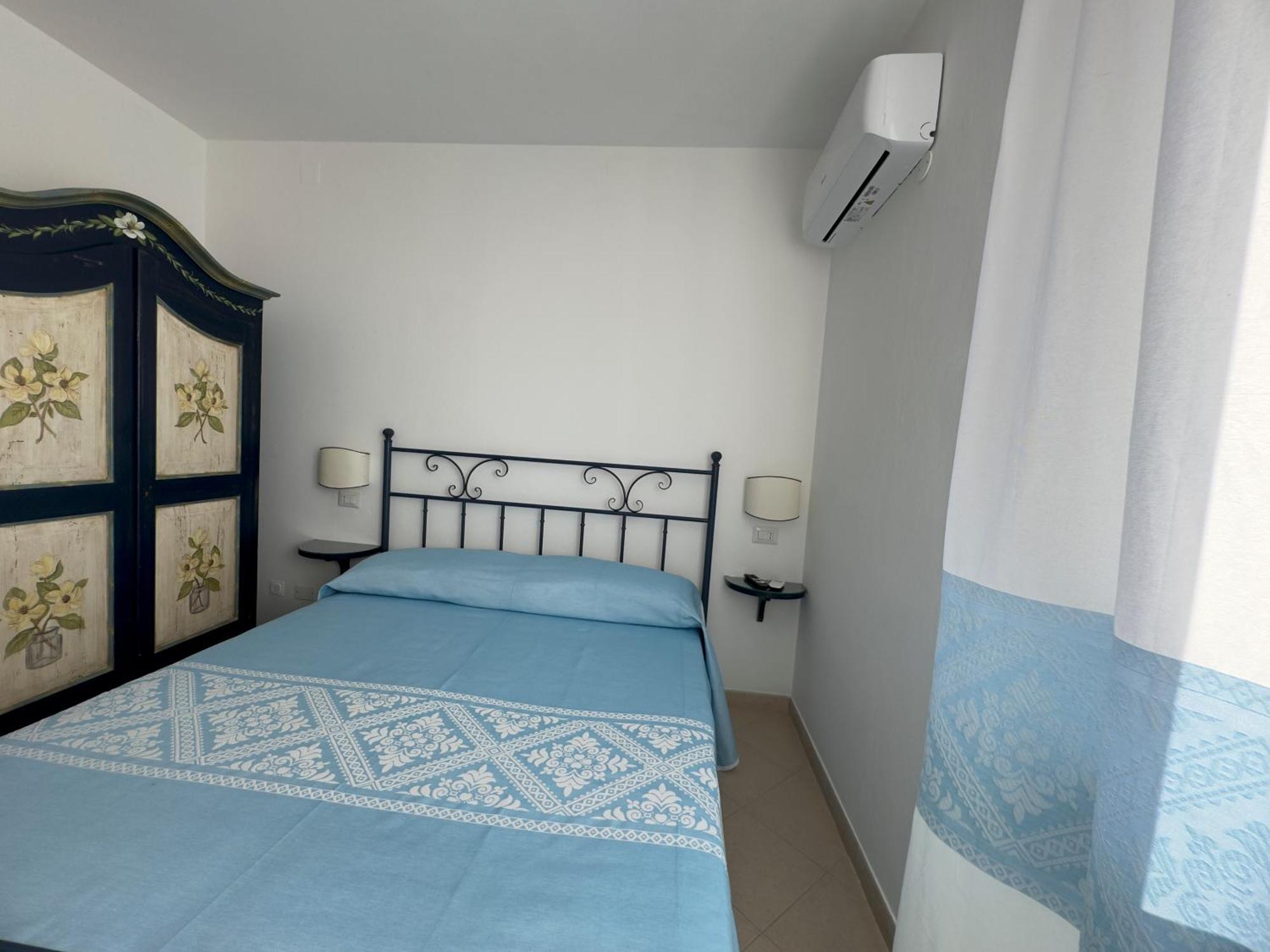Garden Hotel Alghero フェルティリア エクステリア 写真